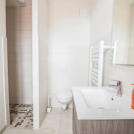 Centre - Le Contemporain - Parking